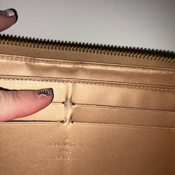 Louis Vuitton Monogram Gold Vernis Long Zippy Wallet COA included‎ - Picture 15 of 16